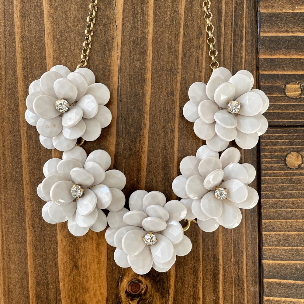 J.Crew White & Gold Flower Statement Necklace
